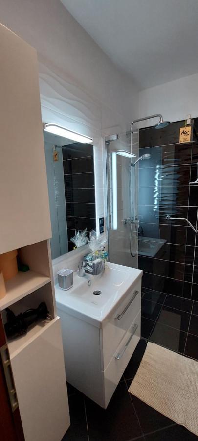 סלצה Apartman Perunika מראה חיצוני תמונה
